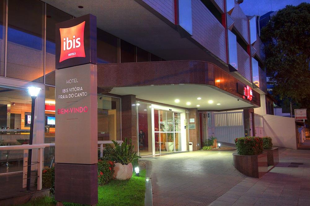 Ibis Vitoria Praia Do Canto Luaran gambar